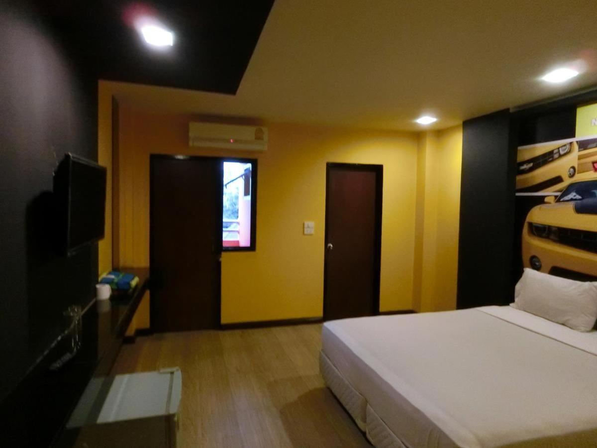 Newyork Suite Hotel Ban Ko  Dış mekan fotoğraf