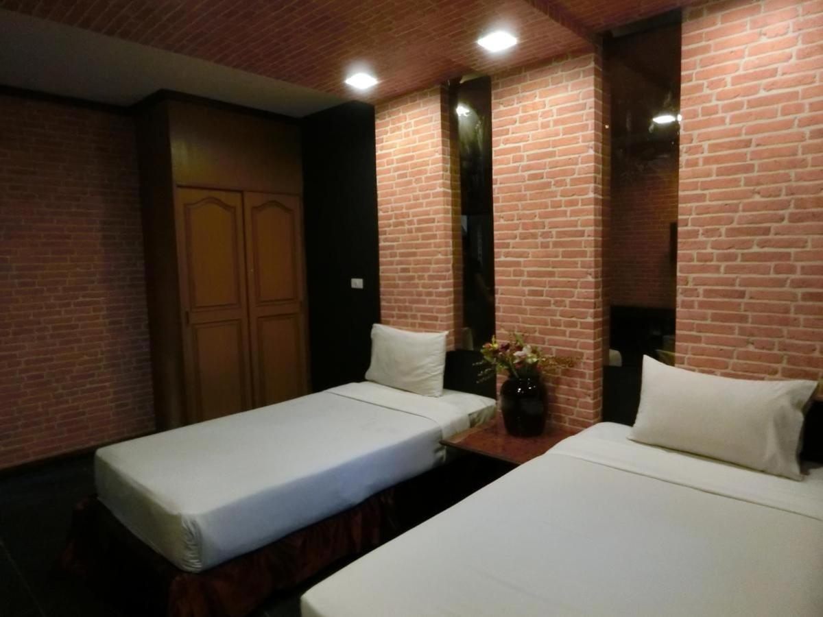 Newyork Suite Hotel Ban Ko  Dış mekan fotoğraf